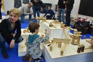 installazione-giochi per bambini e riciclo