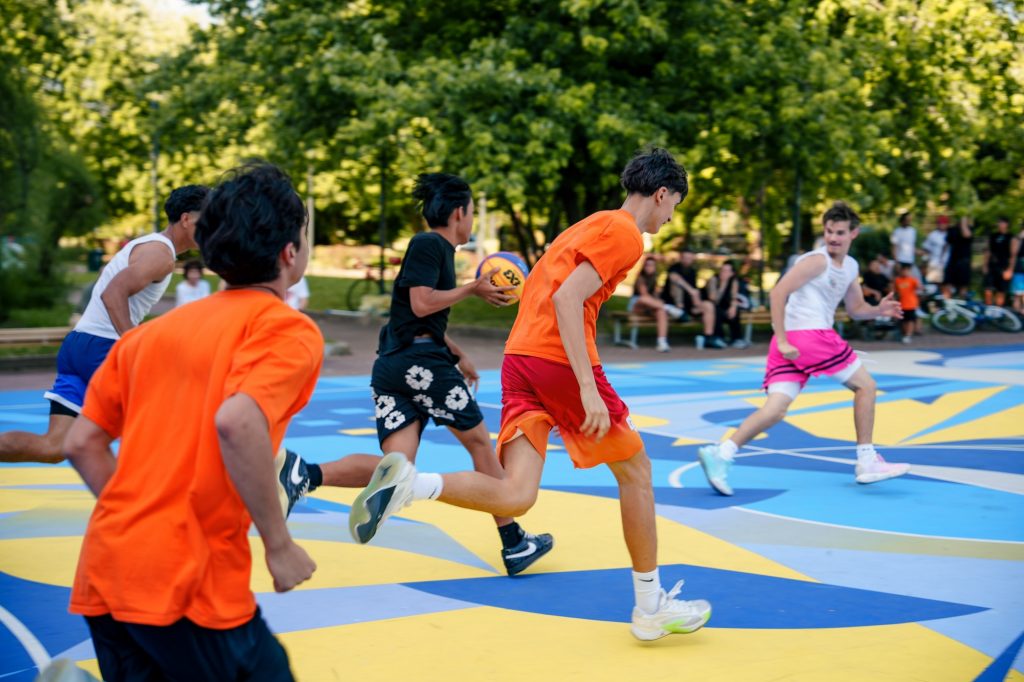 Piazza Paci: il playground della Barona